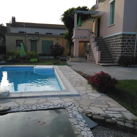 Casa de Férias Maison Ensoleillee Au Calme *