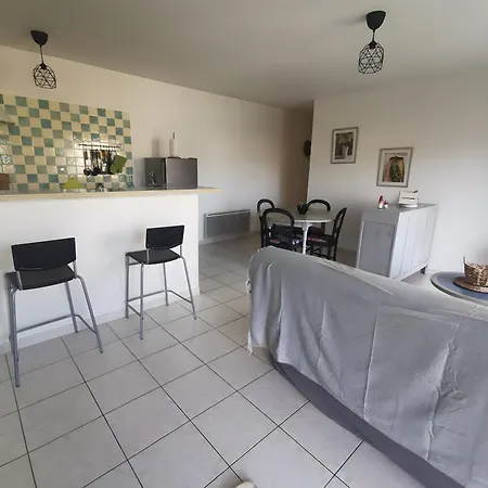 Maison Ensoleillee Au Calme Casa de Férias